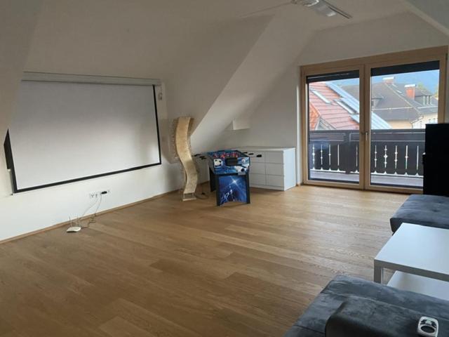 Salzburg-Loft Im Stadtteil Leopoldskron-Moos 120Qm Mit Balkon & Untersbergblick Exterior foto